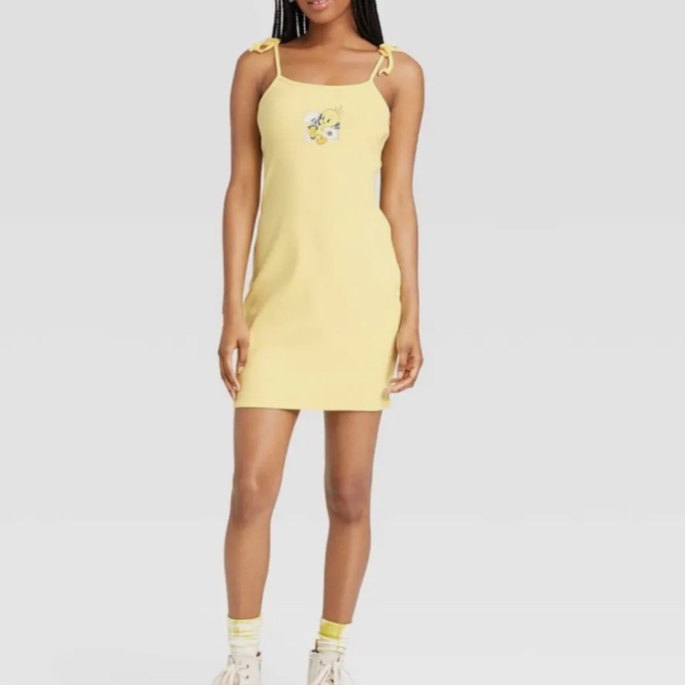 Tweety bird swimsuit cover ip